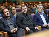 رانندگان تاکسی سفرای فرهنگي کشورهای خود هستند