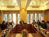 در دیدار مسوولین بانک قرض الحسنه مهر ایران با رییس اتاق بازرگانی اصفهان مطرح شد؛واحدهای تولیدی به تسهیلات بانکی با نرخ متعادل نیاز دارند