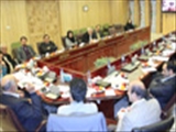 کاهش درآمدهای نفتی باعث افزایش کسری بودجه سال جاری و آینده می شود