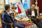دیدار رئیس اتاق بازرگانی اصفهان با سرکنسول ایران در قاپان ارمنستان 