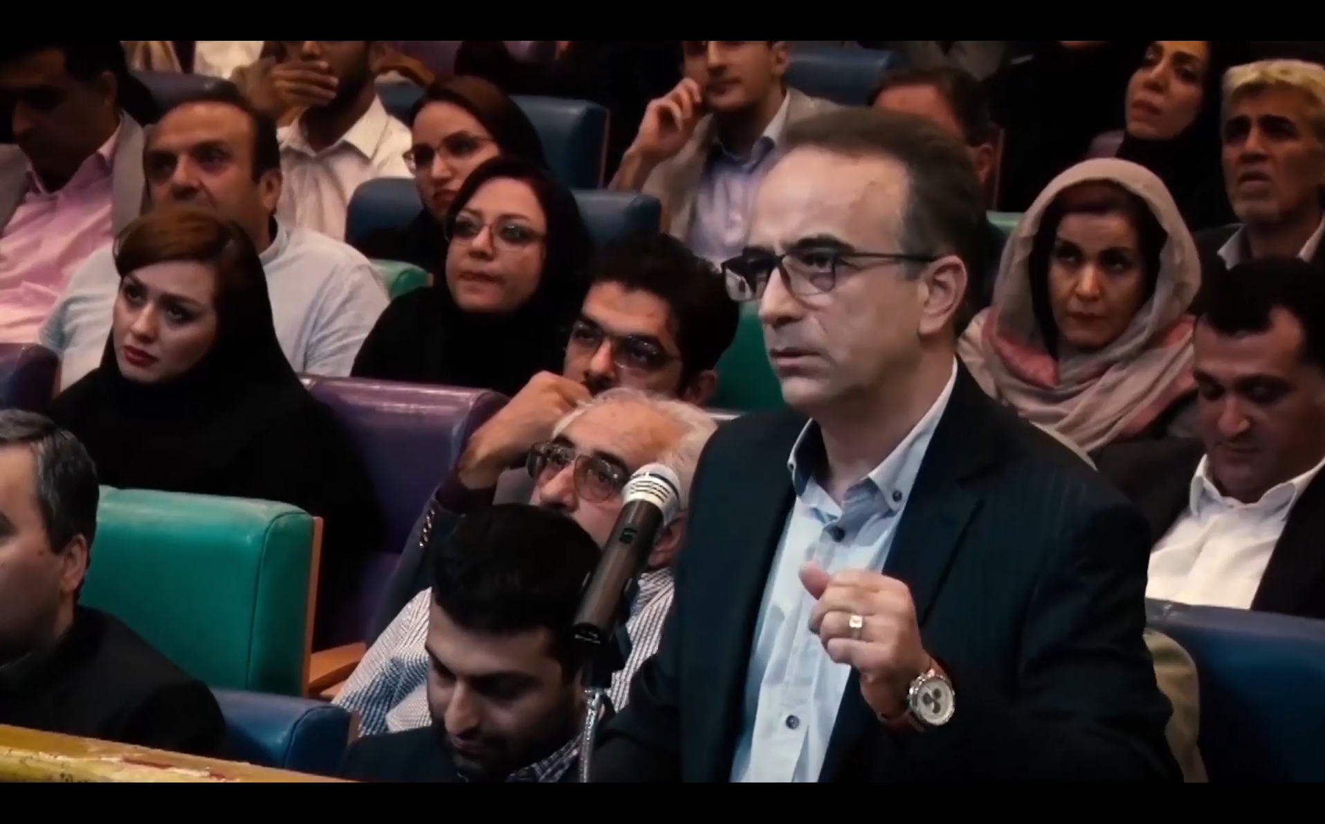 قسمت اول گوشه ای از بیان مشکلات فعالان اقتصادی و اعضای اتاق بازرگانی اصفهان